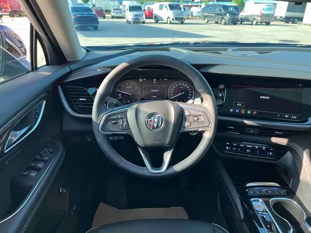 Buick Envision S — фото 3