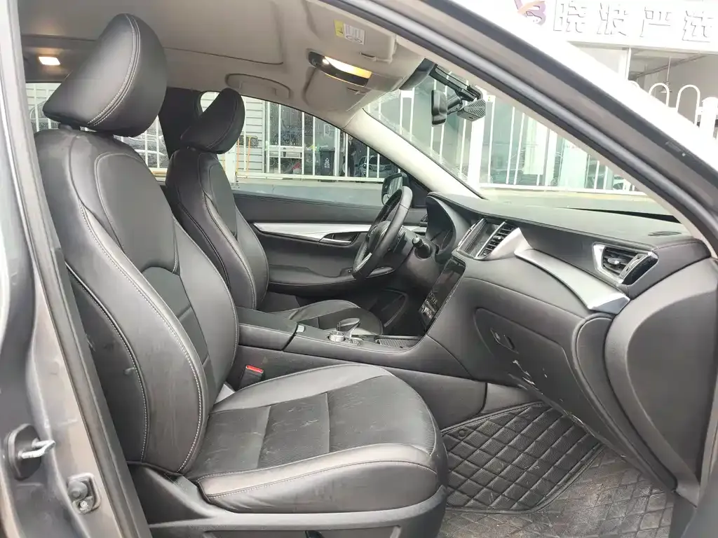 Infiniti QX50 2021 из CN, фото 6