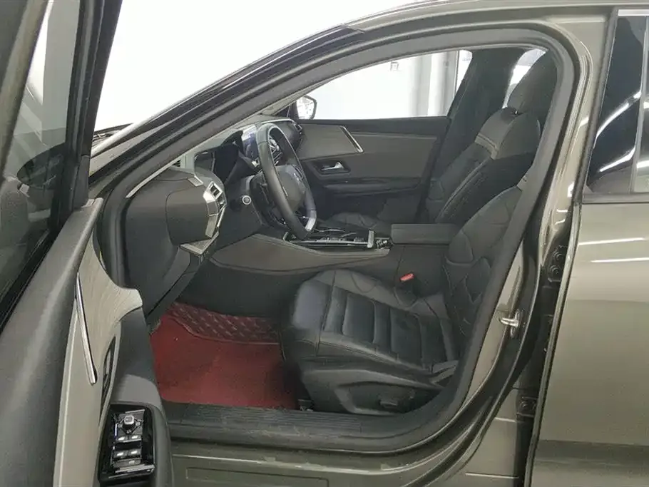 Citroen C5 X 2023 из CN, фото 8