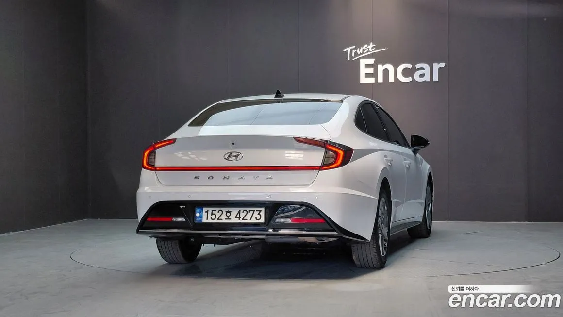 Hyundai Sonata 2022 из KR, фото 3