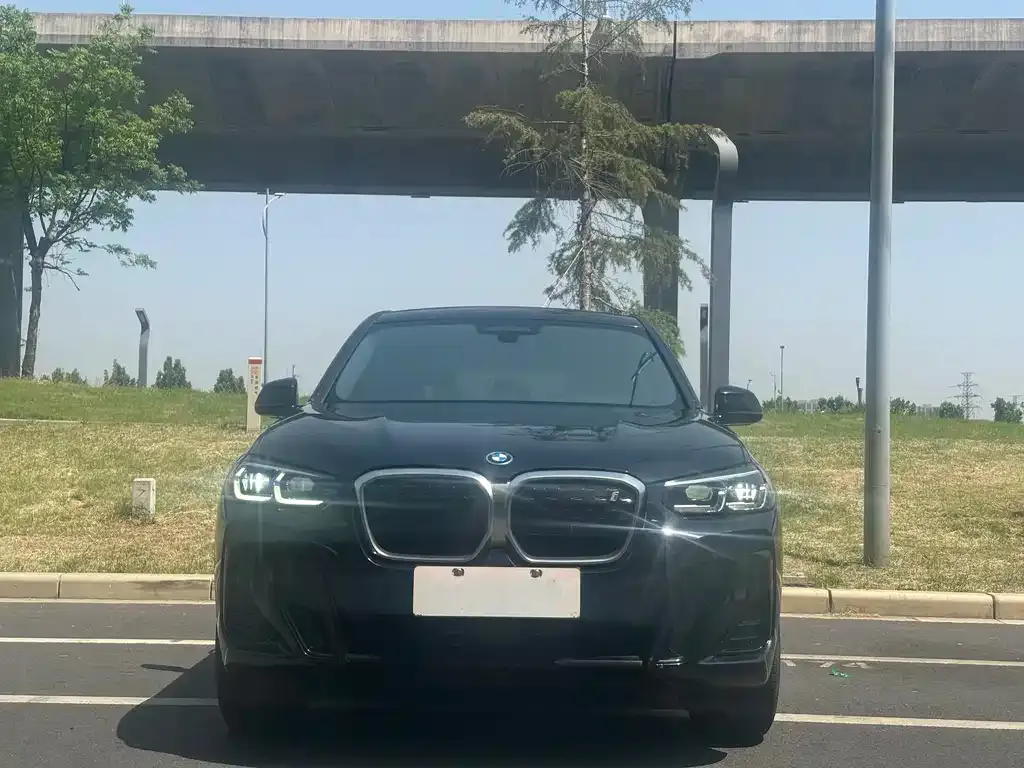 BMW iX3 2023 из CN, фото 9