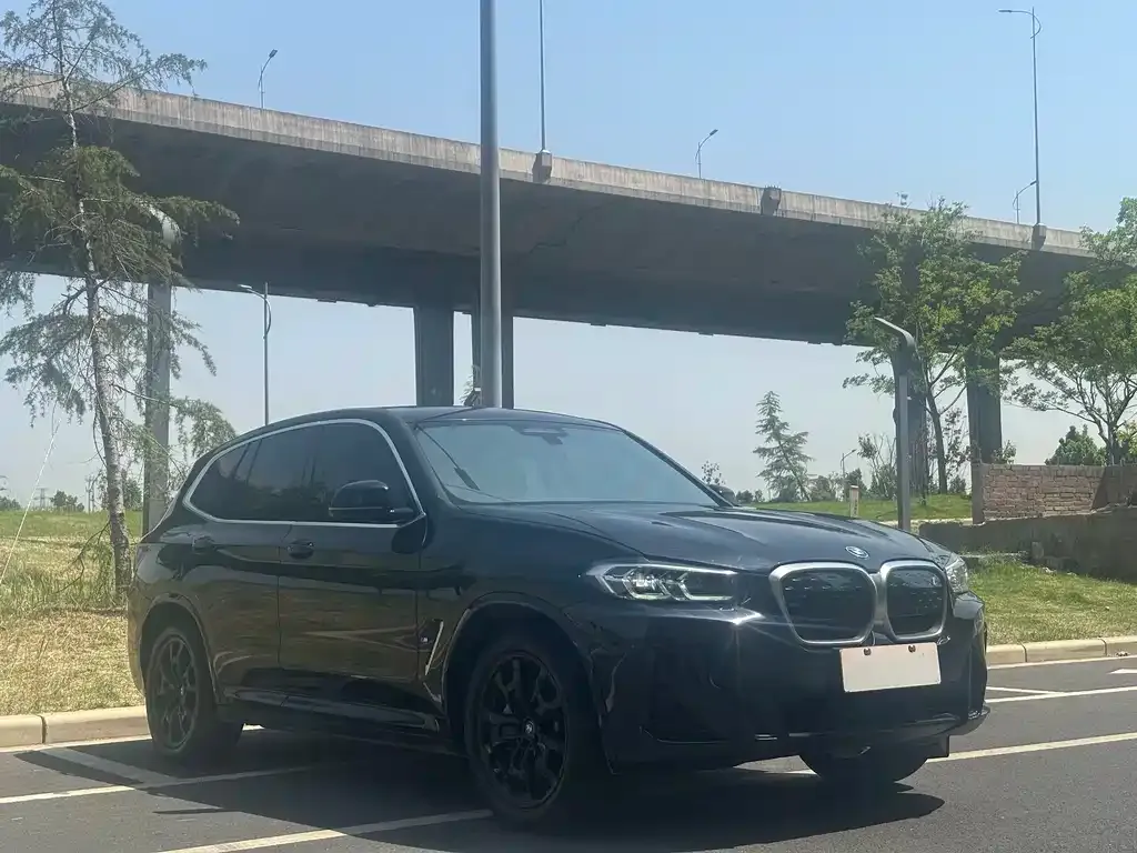 BMW iX3 2023 из CN, фото 7