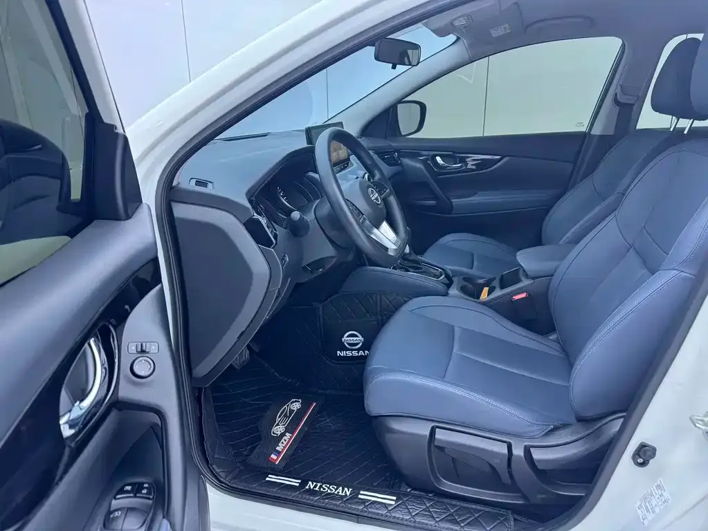 Nissan Qashqai — фото 5