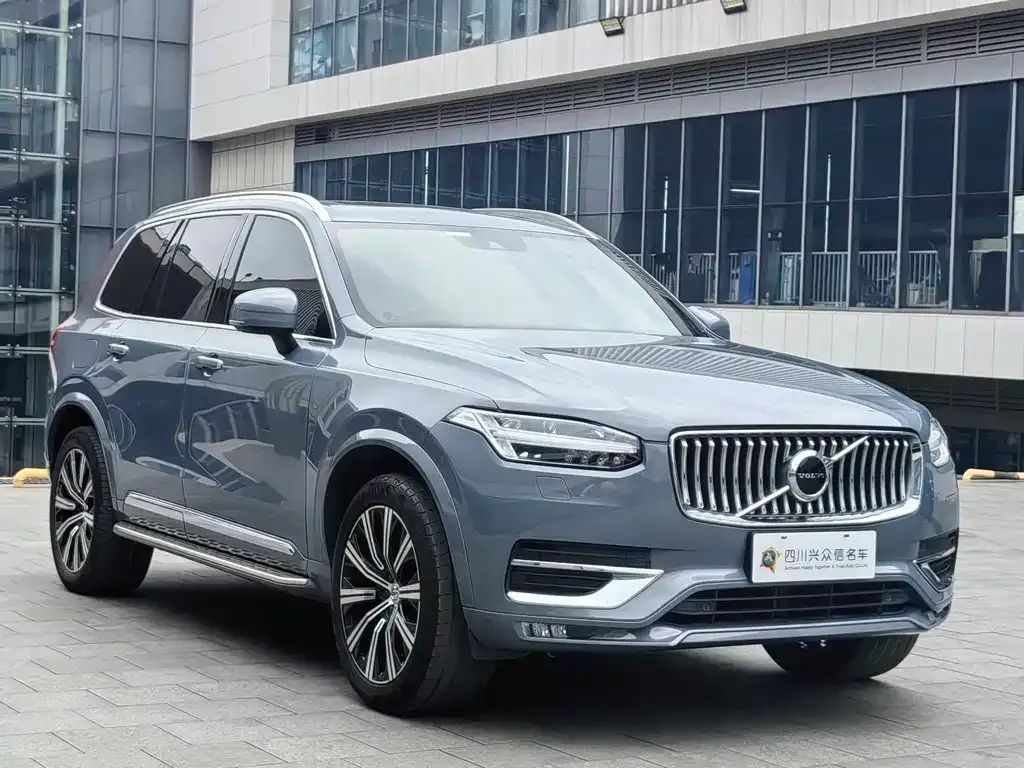 Volvo XC90 — фото 6