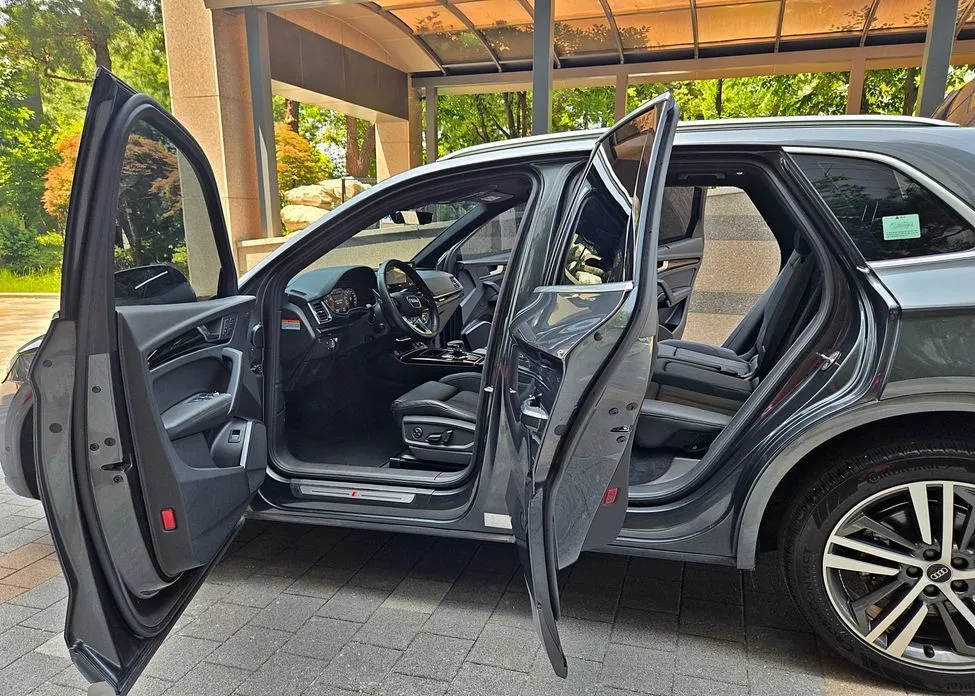 Audi Q5 2021 из KR, фото 10