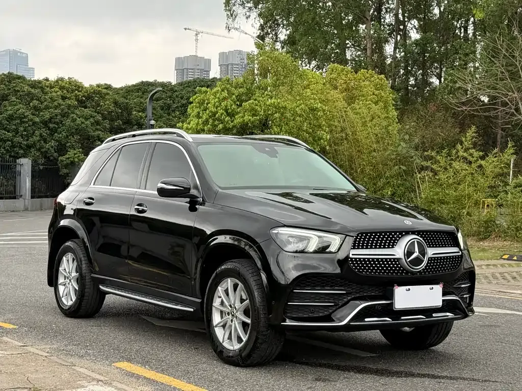 Mercedes-Benz GLE — фото 10