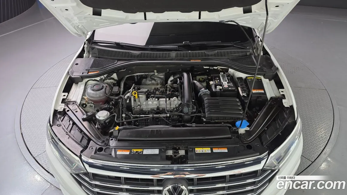 Volkswagen Jetta 2021 из KR, фото 2