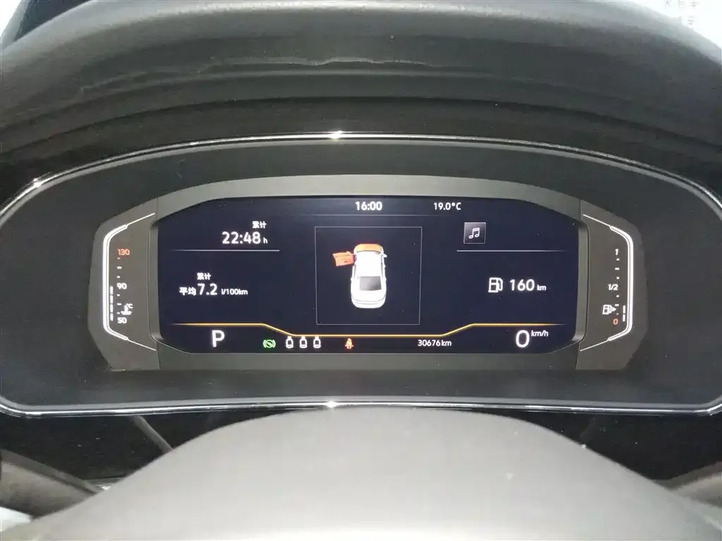 Volkswagen Passat 2023 из CN, фото 5