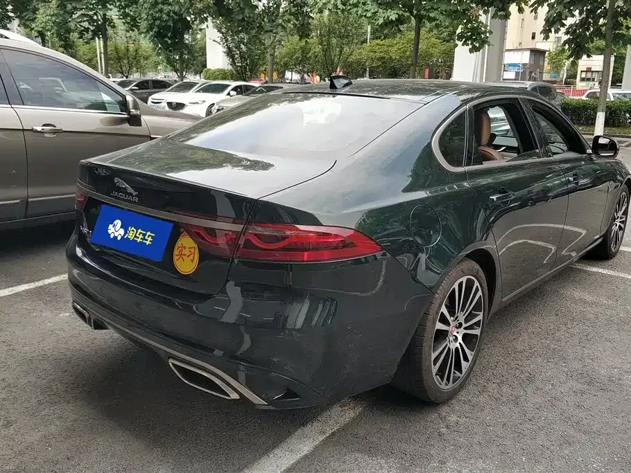 Jaguar XFL — фото 10