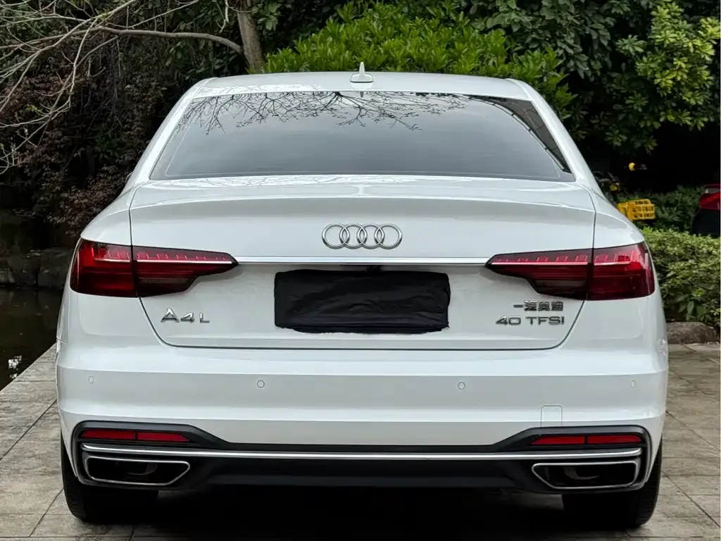 Audi A4L — фото 4