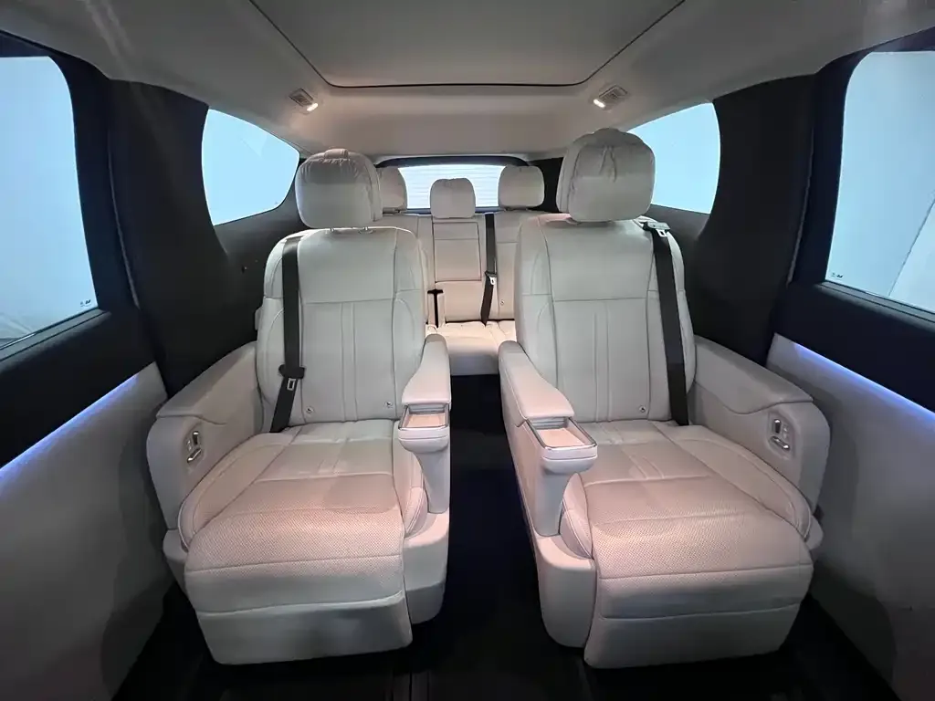 Li Auto MEGA 2024 из CN, фото 3