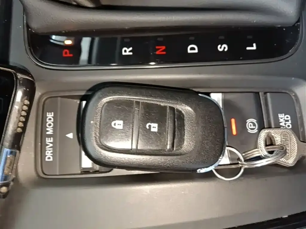 Honda CR-V 2024 из CN, фото 2