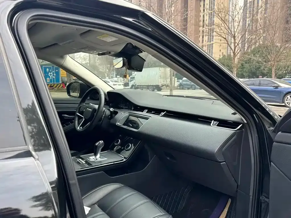 Land Rover Evoque — фото 4