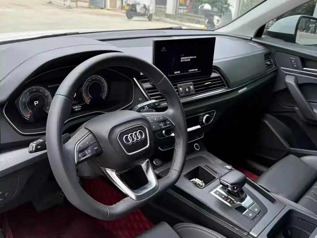 Audi Q5L 2022 из CN, фото 3