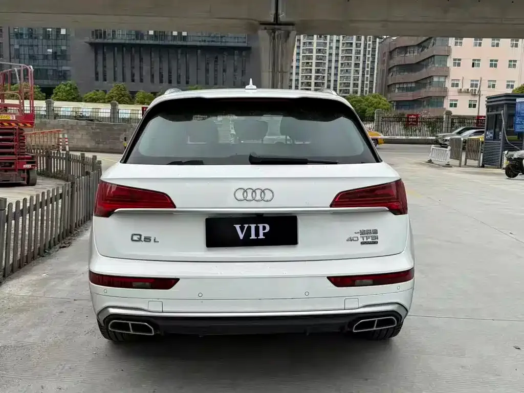 Audi Q5L 2022 из CN, фото 8