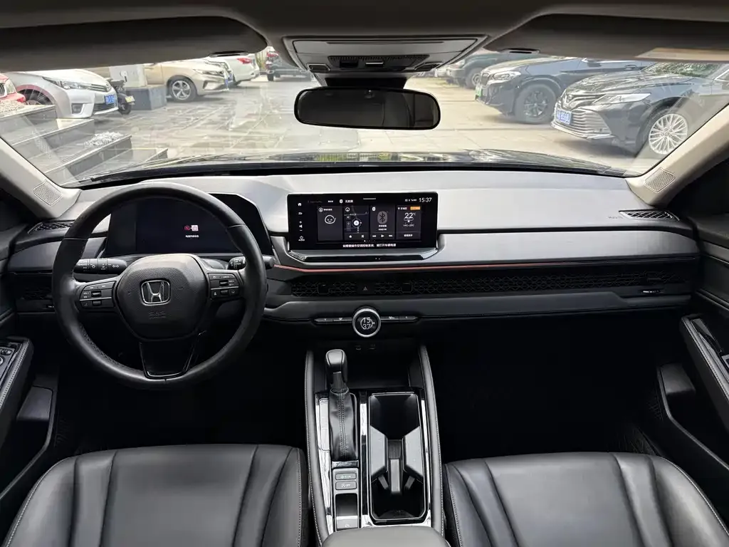 Honda Accord — фото 2