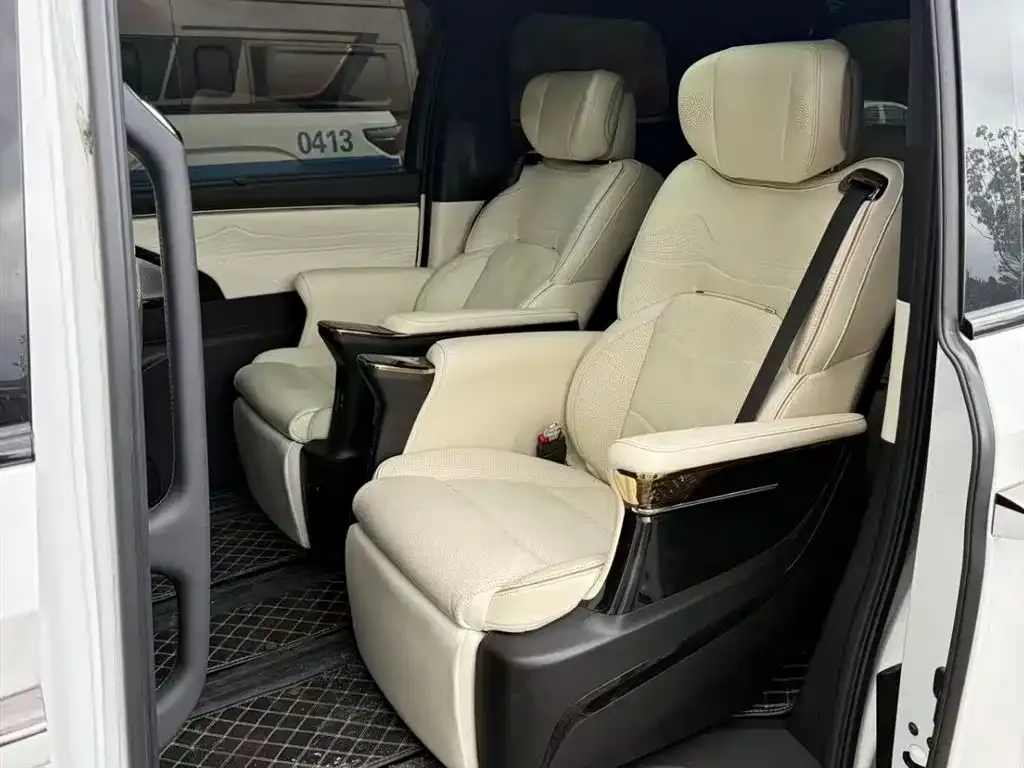 GAC Motor Trumpchi M8 — фото 3