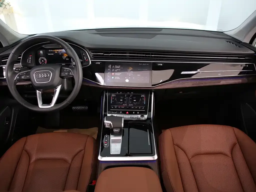 Audi Q7 — фото 4