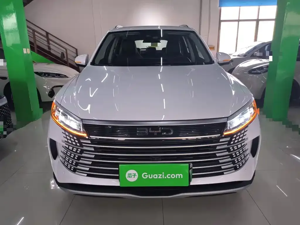 BYD Seal 05 DM-i — фото 7