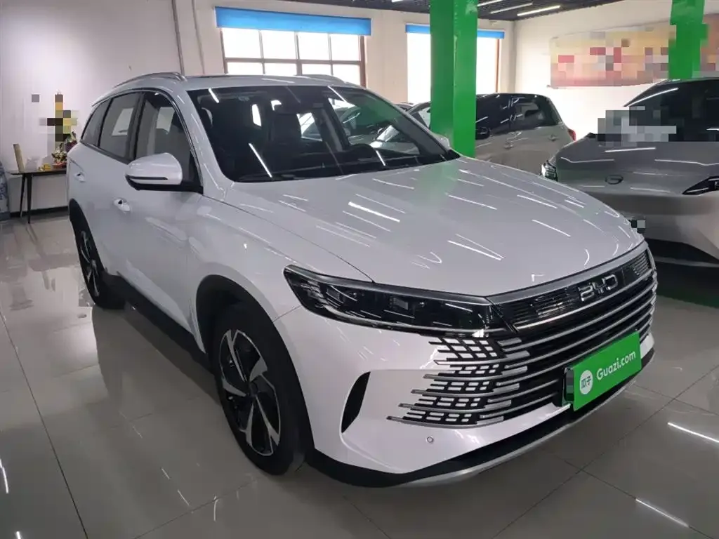 BYD Seal 05 DM-i — фото 6