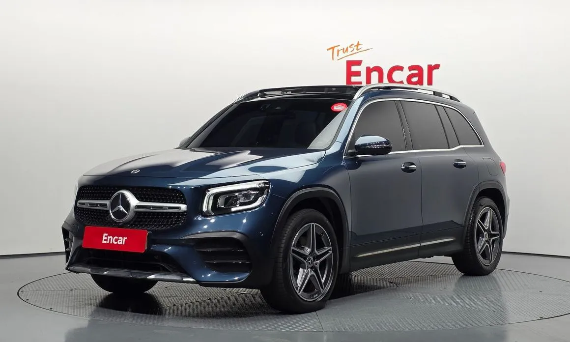 Mercedes-Benz GLB-Class — фото 1