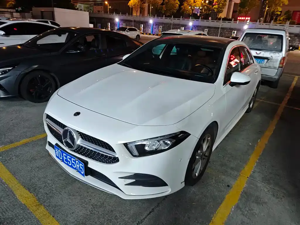 Mercedes-Benz A-Class — фото 1