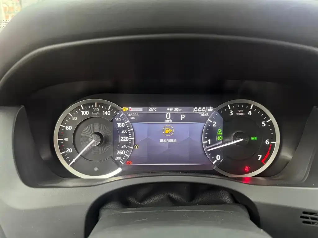 Jaguar XEL — фото 9