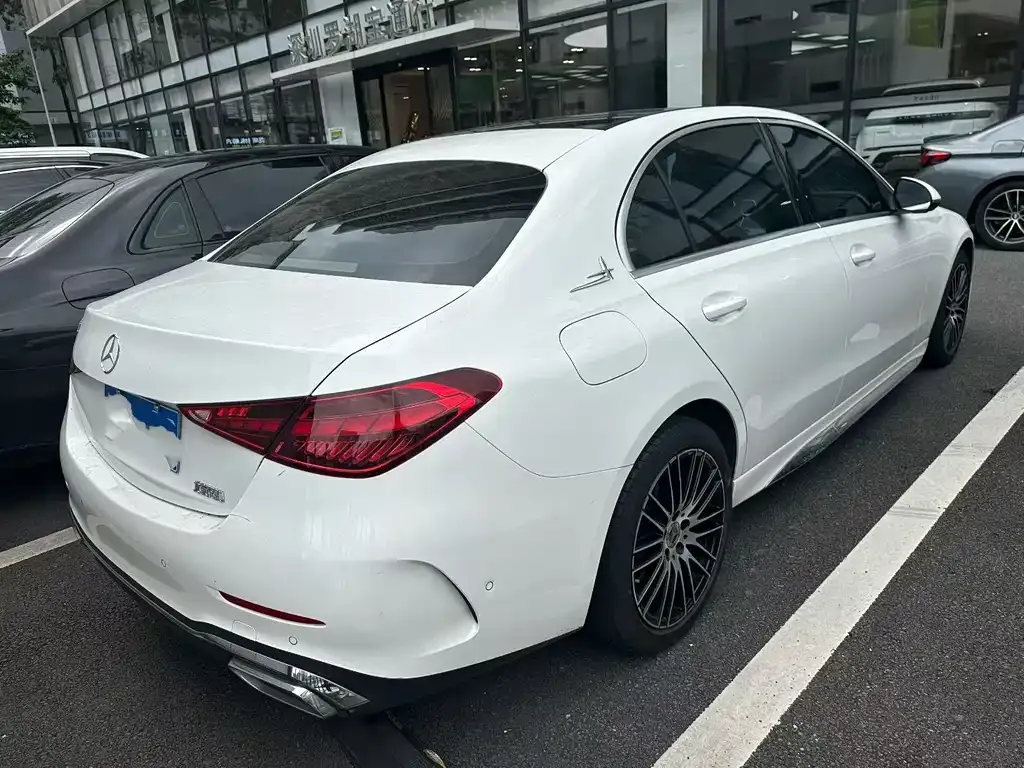 Mercedes-Benz C-Class — фото 10