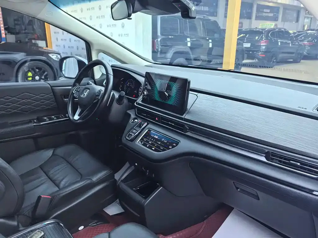 Honda Elysion — фото 9