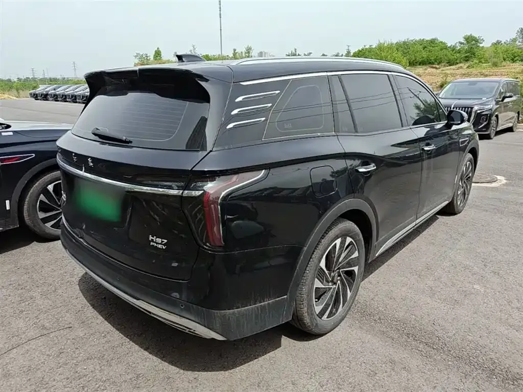 Hongqi HS7 PHEV — фото 8