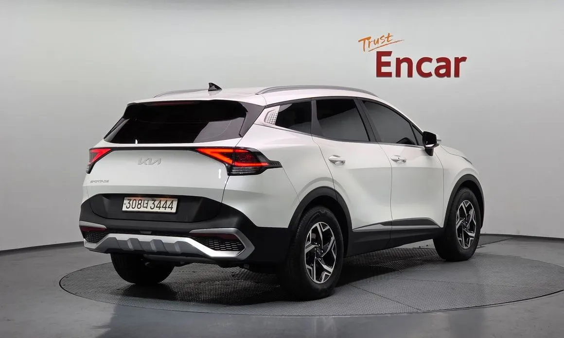 Kia Sportage — фото 6