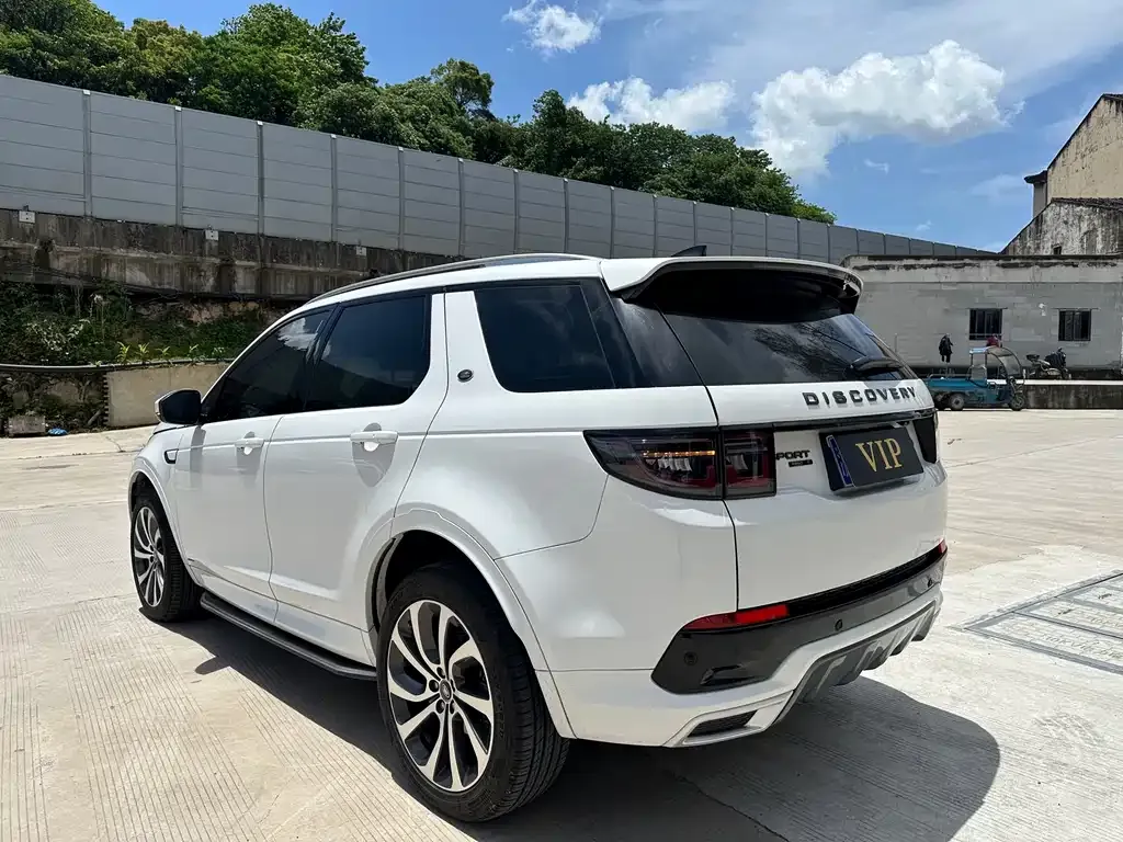 Land Rover Discovery Sport — фото 9