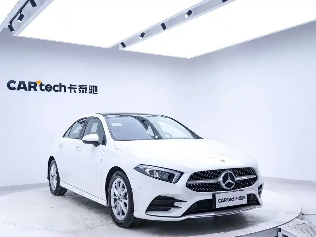 Mercedes-Benz A-Class — фото 9
