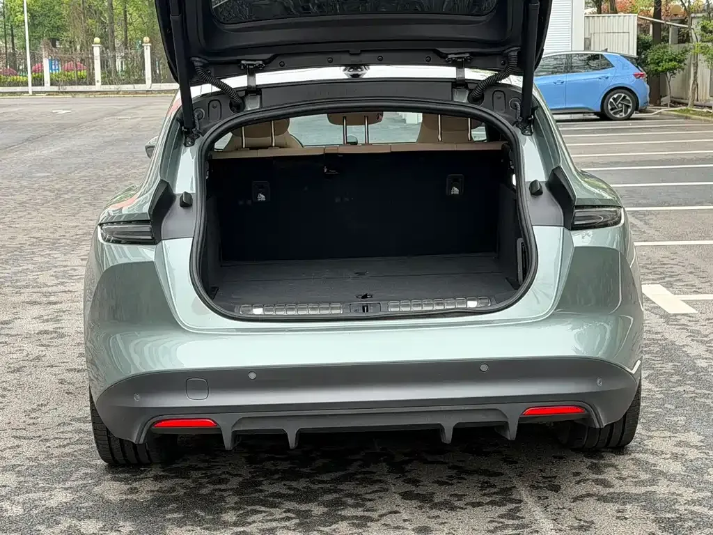 NIO ET5T 2023 из CN, фото 2