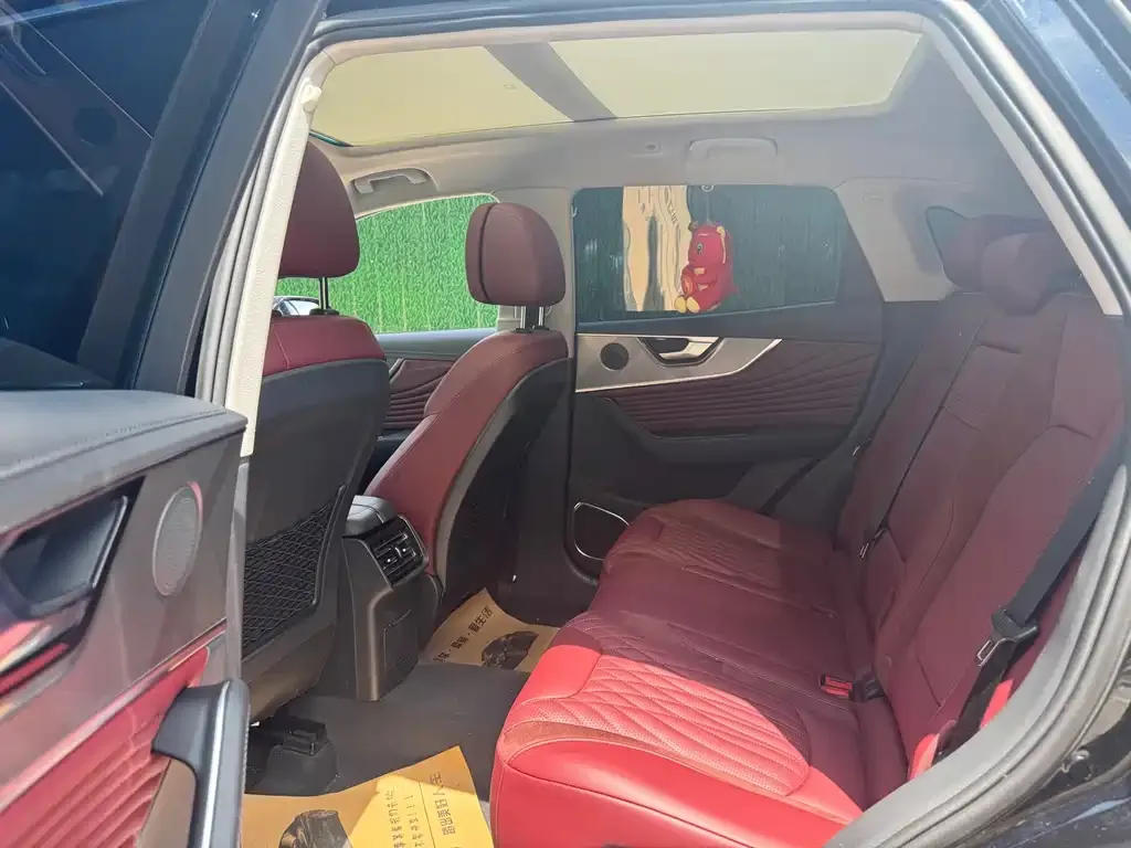 Hongqi HS5 2023 из CN, фото 5