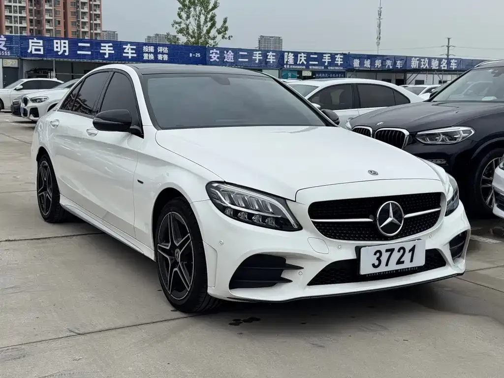 Mercedes-Benz C-Class — фото 10