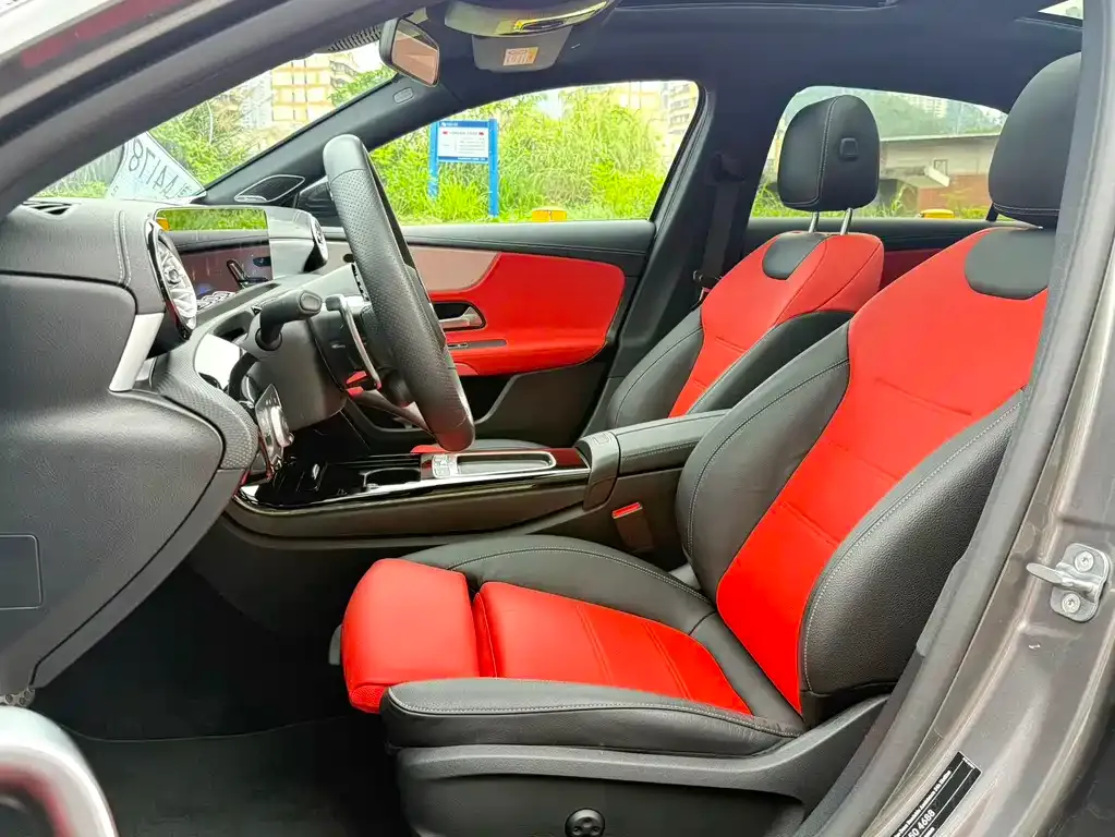 Mercedes-Benz A-Class AMG — фото 5