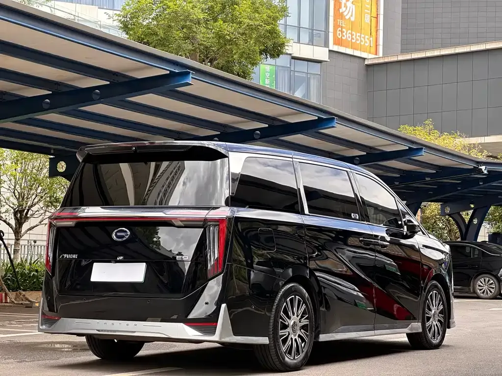 GAC Motor Trumpchi E9 — фото 9