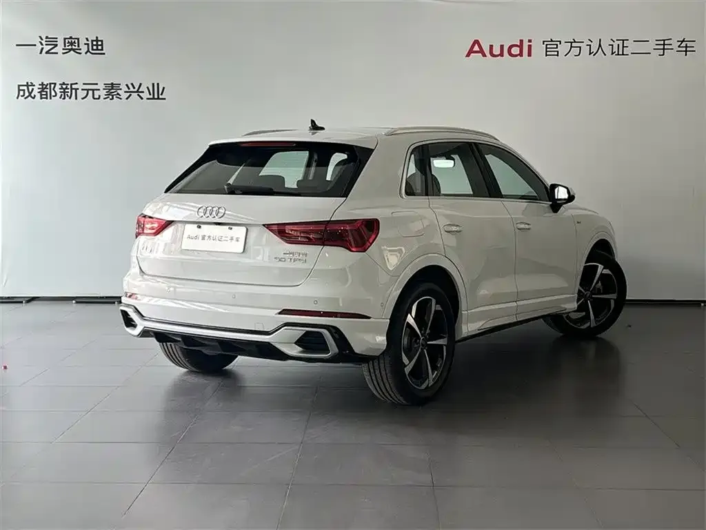 Audi Q3 — фото 5
