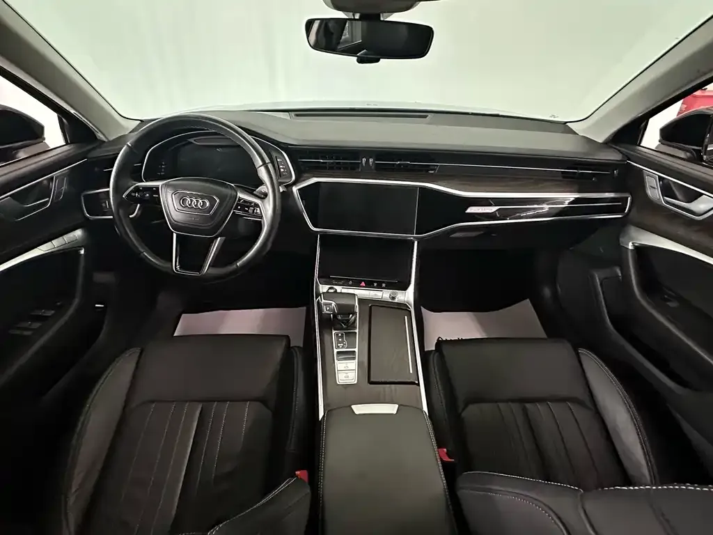 Audi A6L — фото 6