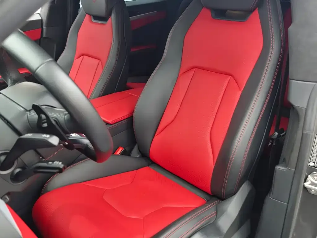 Lamborghini Urus 2021 из CN, фото 4