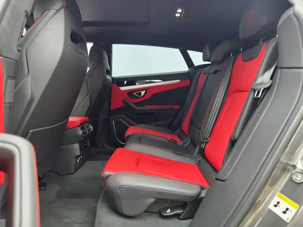 Lamborghini Urus 2021 из CN, фото 3