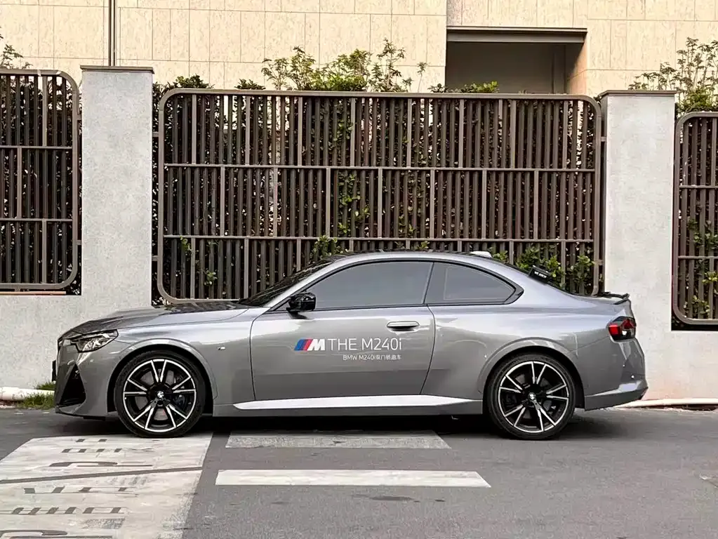 BMW M240i 2025 из CN, фото 7