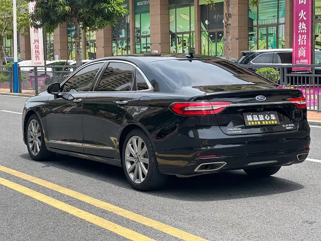 Ford Taurus 2021 из CN, фото 6