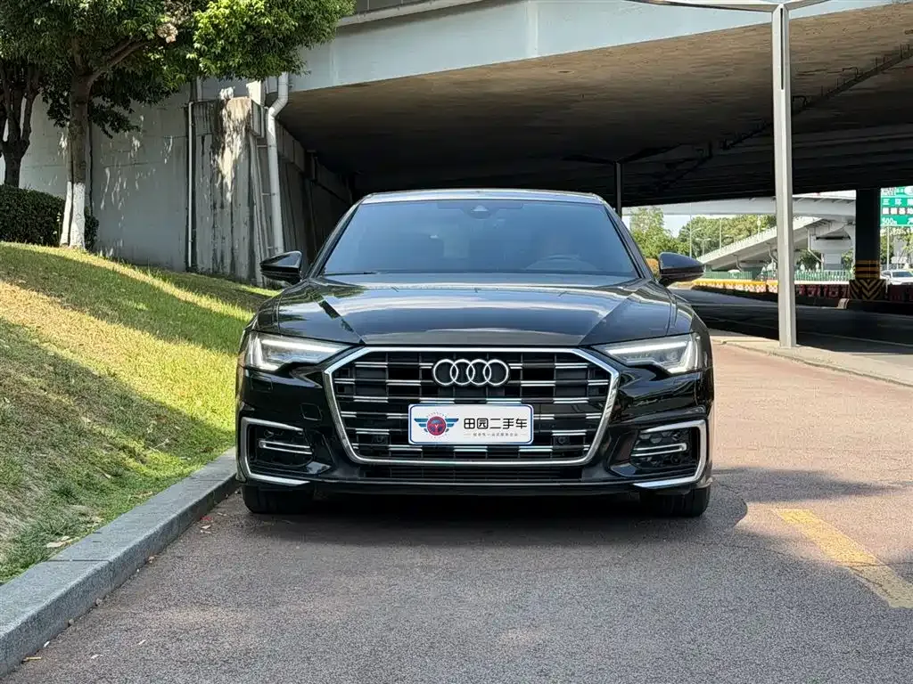 Audi A6L — фото 7