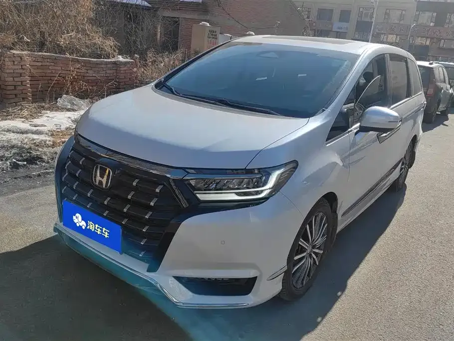 Honda Elysion 2024 из CN, фото 1