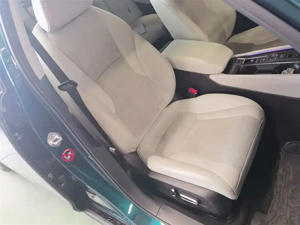 Honda Accord New Energy 2023 из CN, фото 6