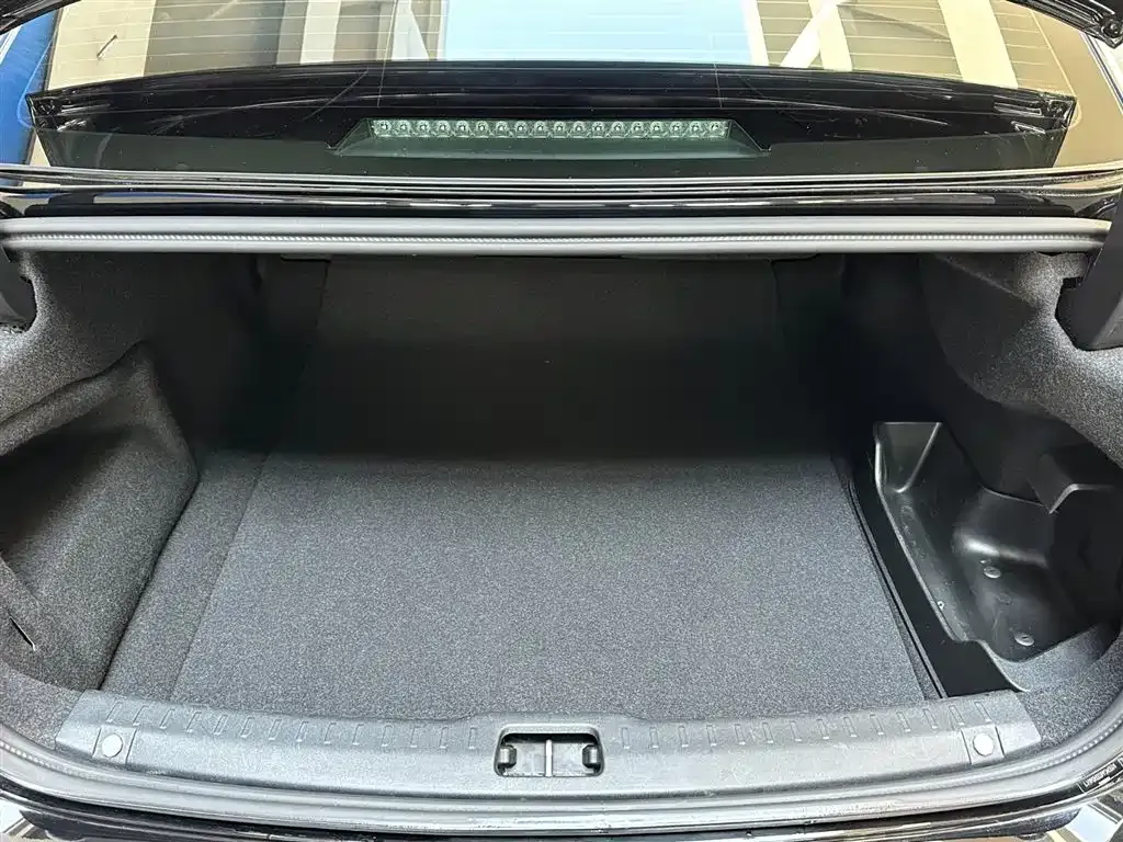 Volvo S90 PHEV 2023 из CN, фото 4