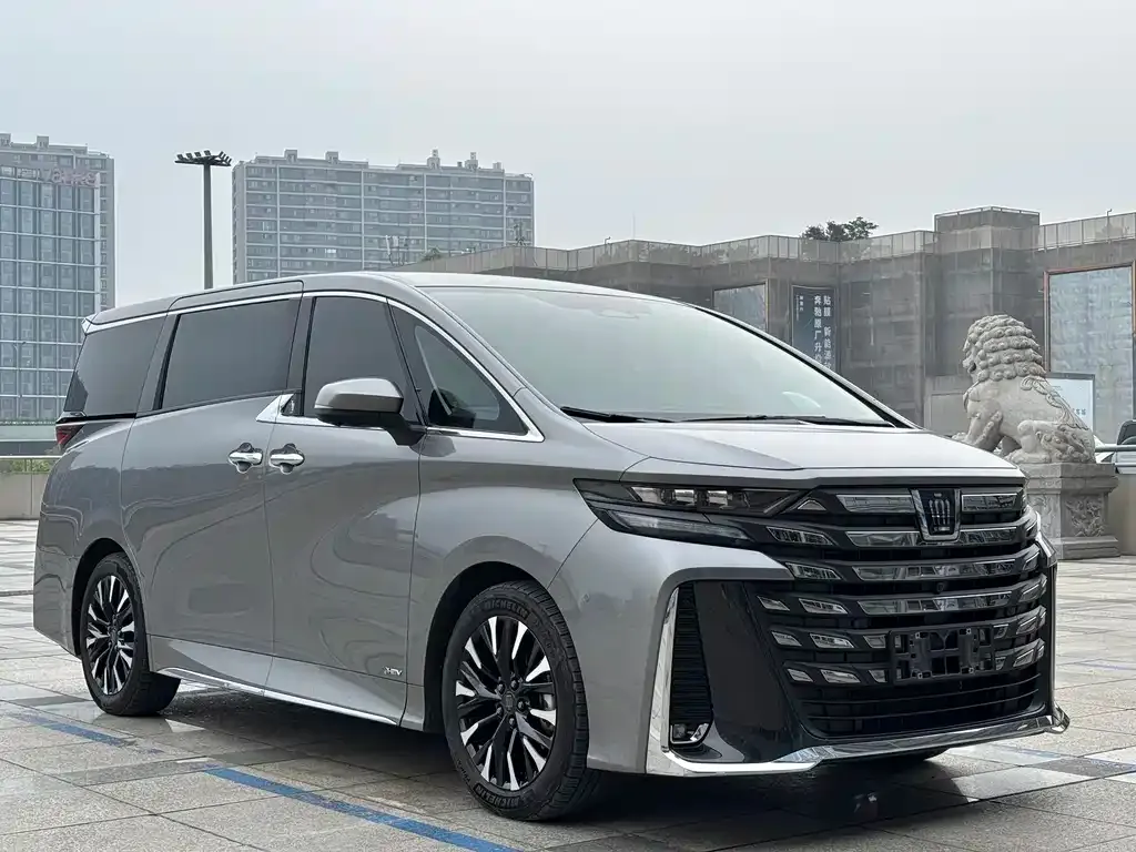 Toyota Vellfire 2024 из CN, фото 6