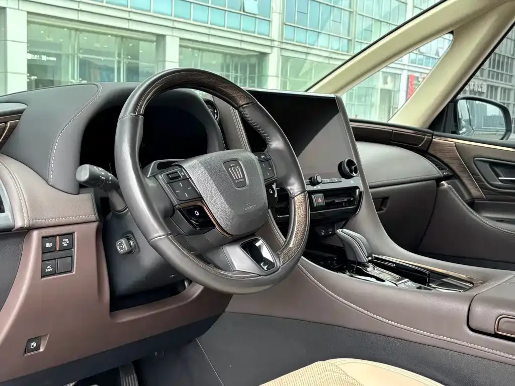 Toyota Vellfire 2024 из CN, фото 9